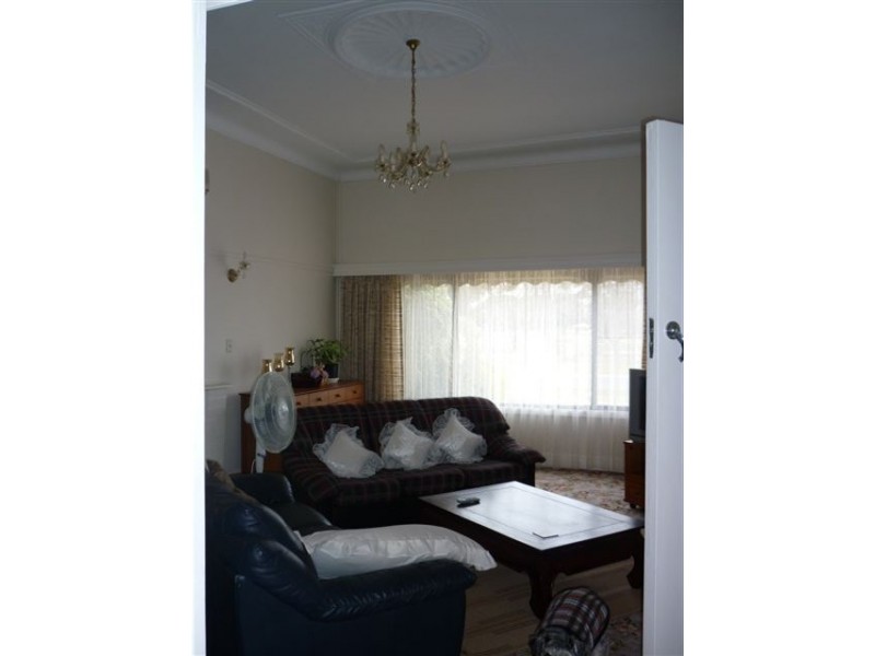 26 Tregear Street, Warracknabeal VIC 3393