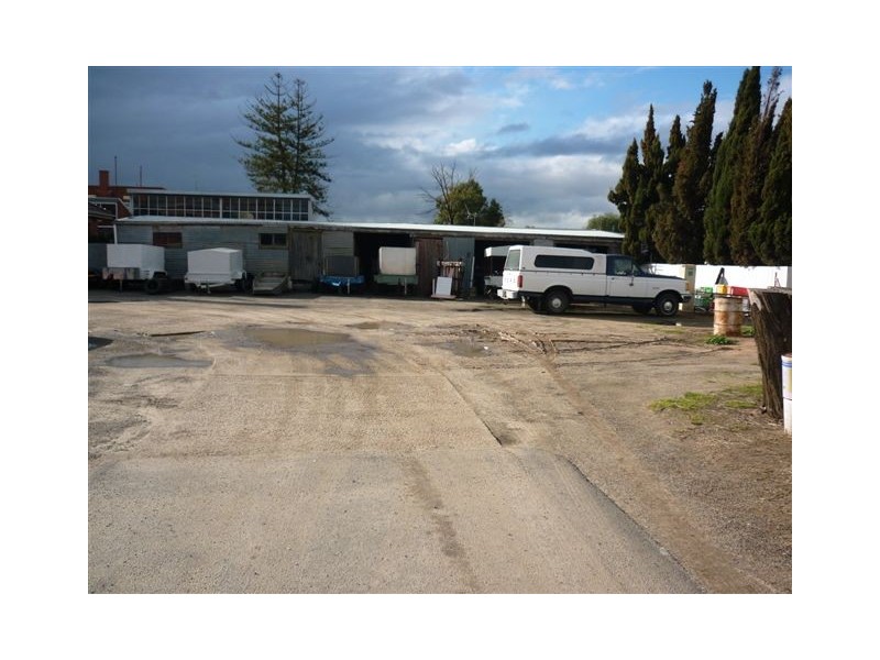 99 Scott Street, Warracknabeal VIC 3393