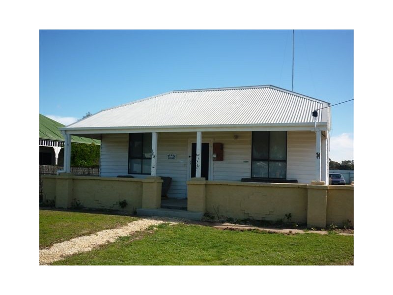 104 Anderson street, Warracknabeal VIC 3393