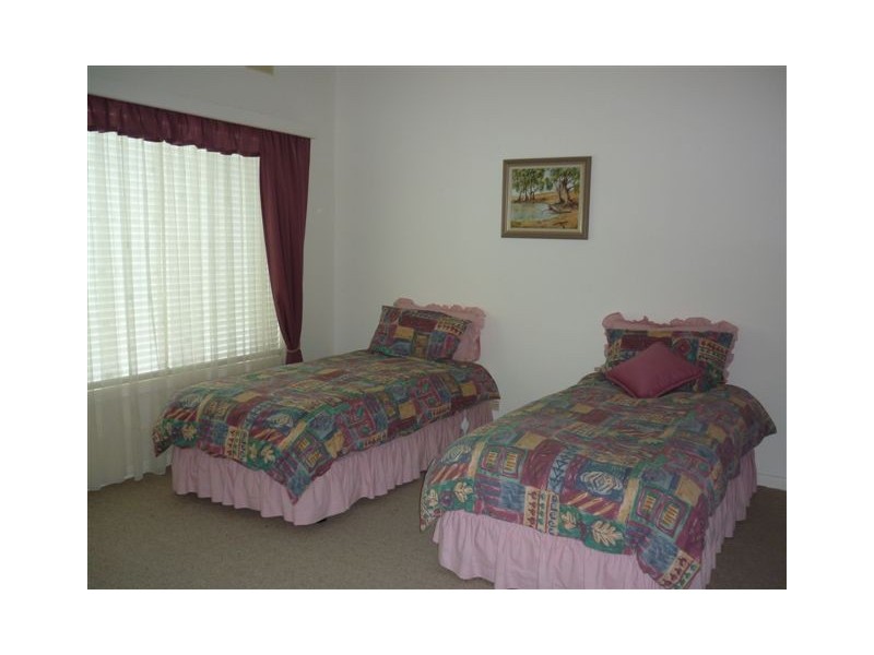 11 Upper Roy Street, Jeparit VIC 3423