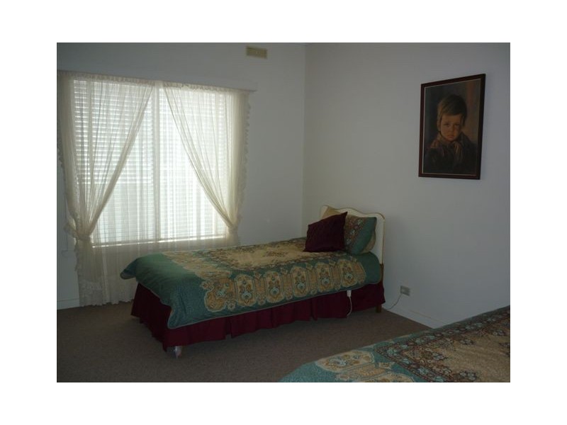 11 Upper Roy Street, Jeparit VIC 3423