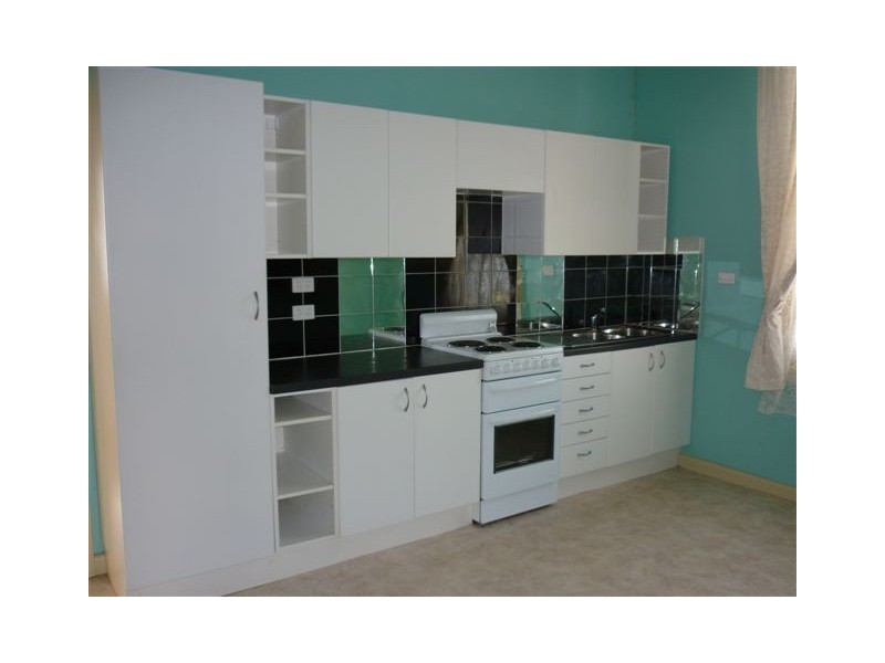 5 Walker Street, Donald VIC 3480