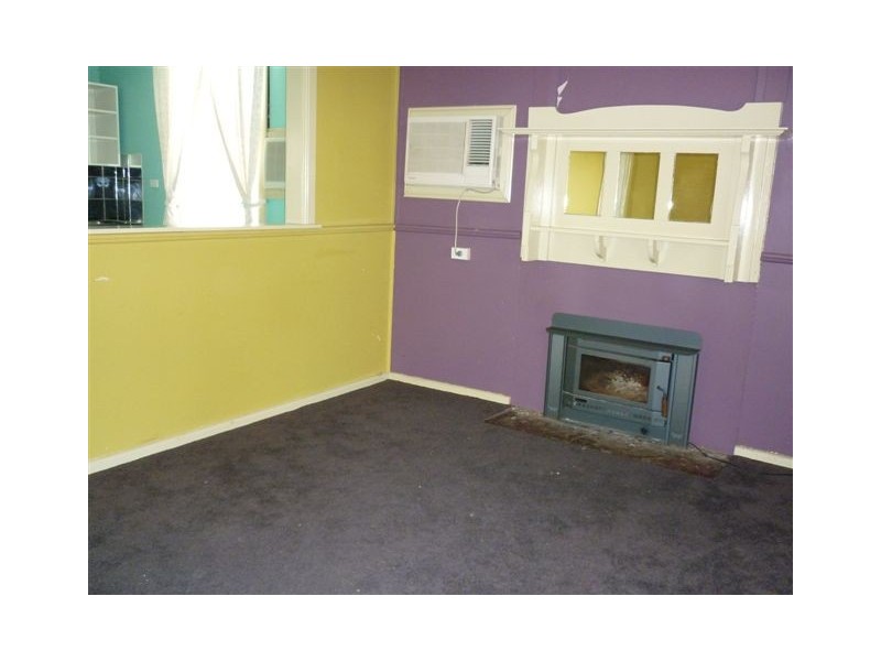 5 Walker Street, Donald VIC 3480