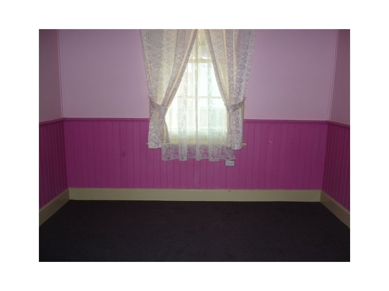 5 Walker Street, Donald VIC 3480