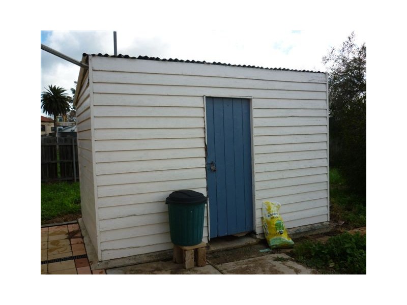 5 Walker Street, Donald VIC 3480