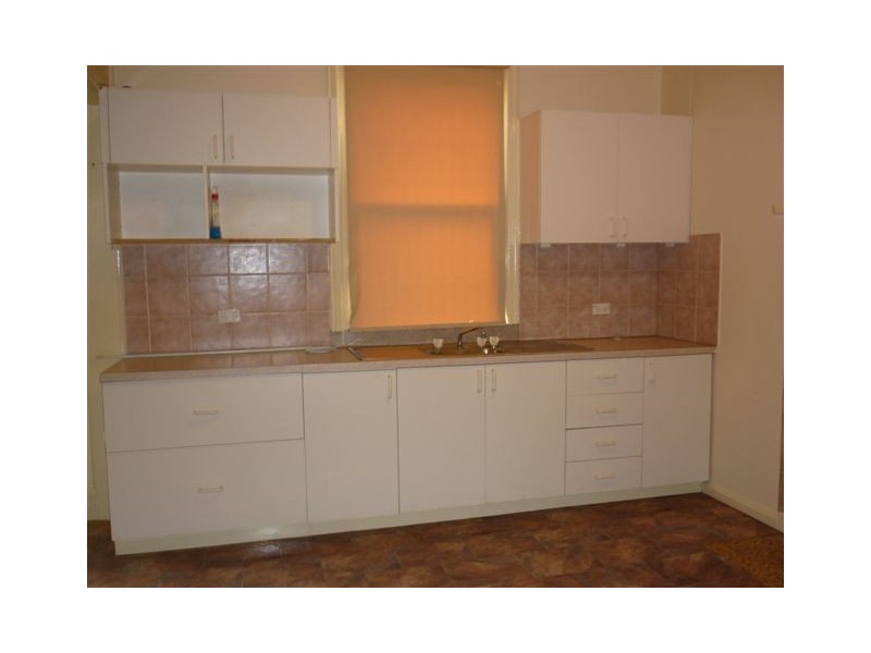 18 Campbell Street, Donald VIC 3480