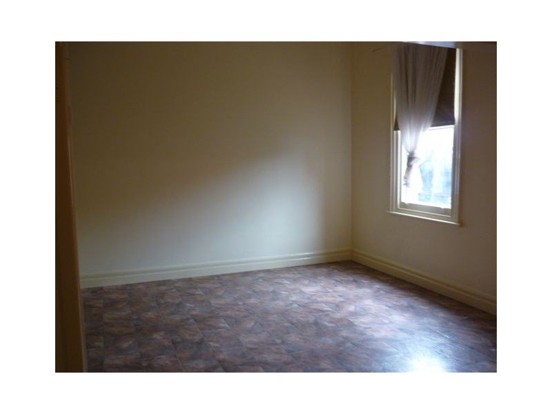 18 Campbell Street, Donald VIC 3480