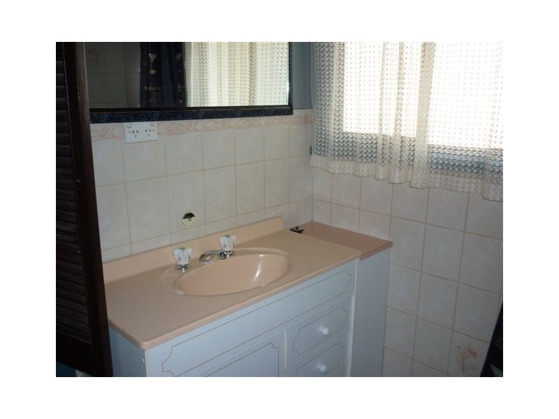 38 Deakin Street, Beulah VIC 3395