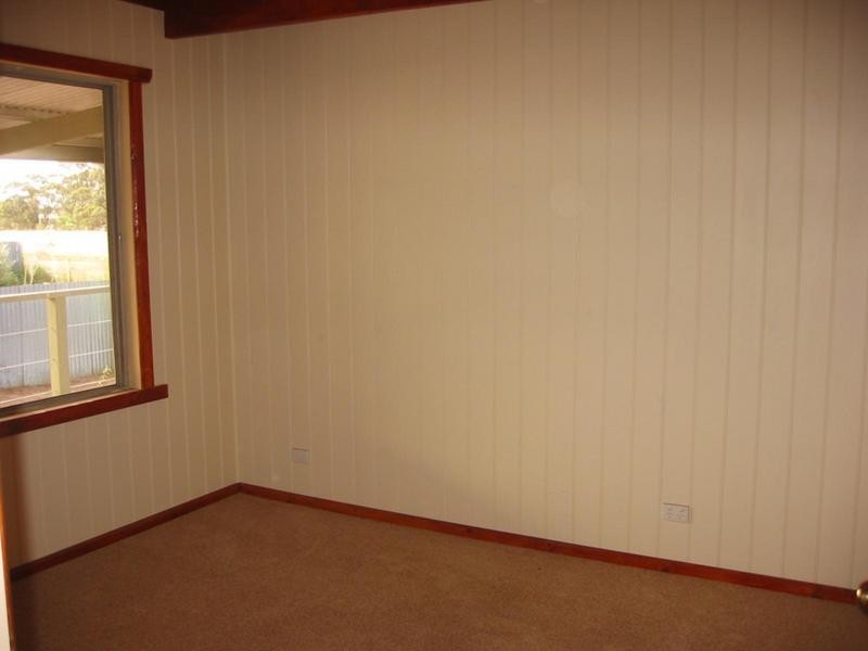 203 Woods Street, Donald VIC 3480