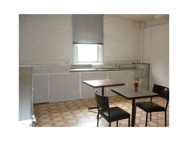 75 Woods Street, Donald VIC 3480