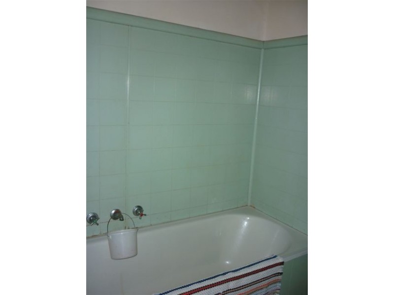 11 Kokoda Ave, Warracknabeal VIC 3393