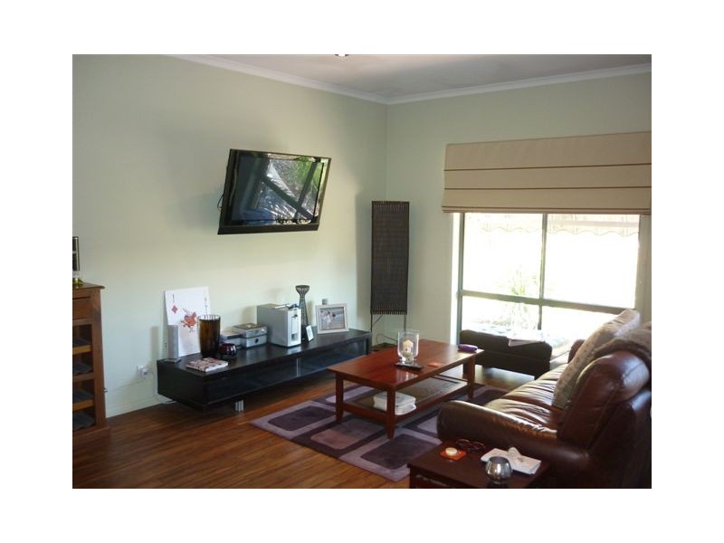 3/11 Hammill Street, Donald VIC 3480