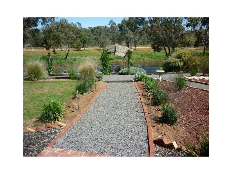 3/11 Hammill Street, Donald VIC 3480