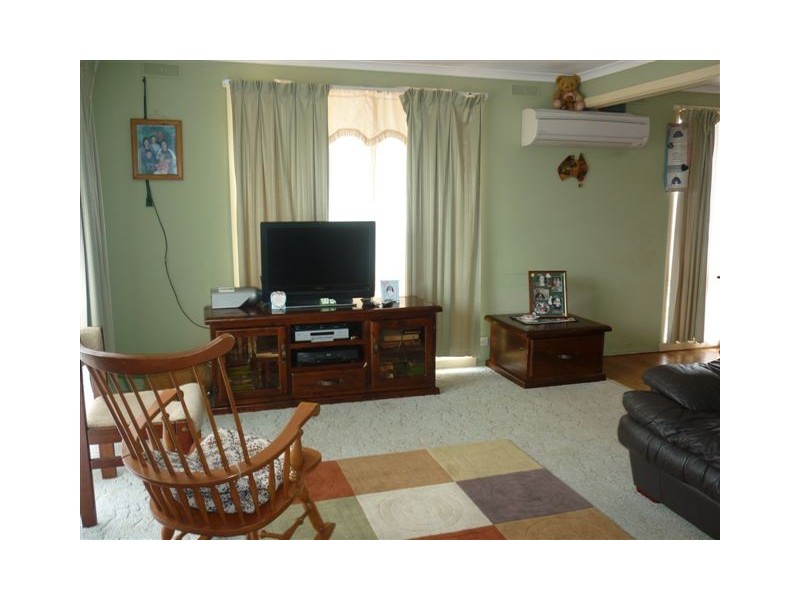 6 Church street, Woomelang VIC 3485