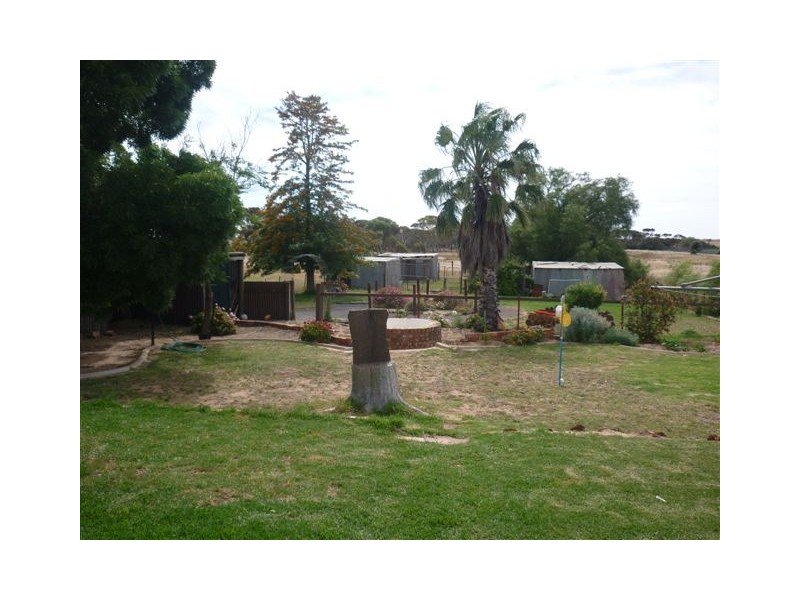 6 Church street, Woomelang VIC 3485