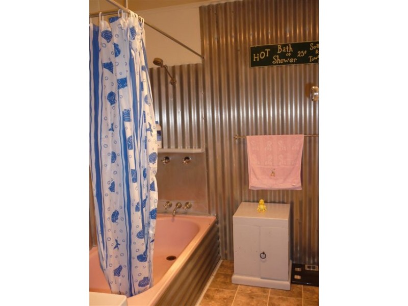 3 Anderson Street, Warracknabeal VIC 3393