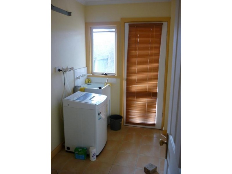 29 Meyer Street, Donald VIC 3480