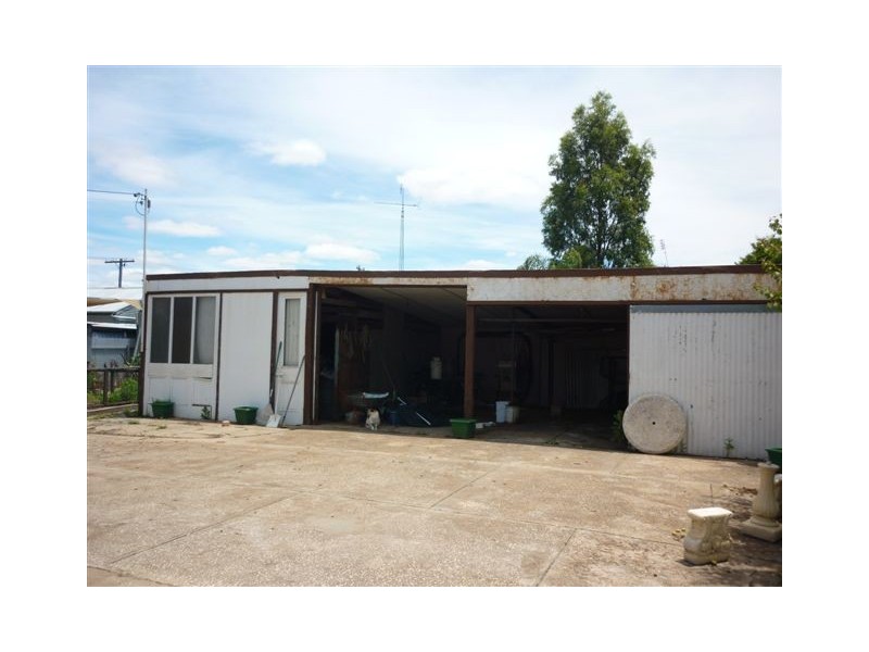 210 Scott Street, Warracknabeal VIC 3393