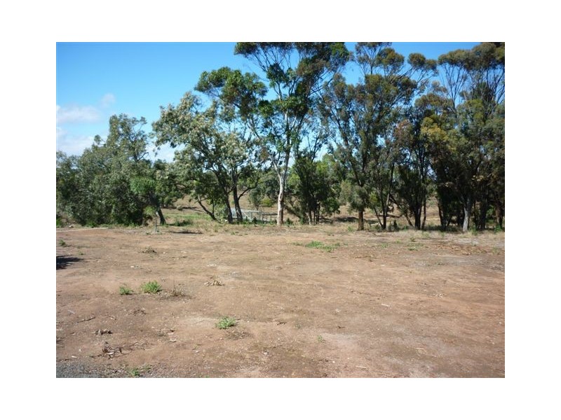 2 Byrne street, Donald VIC 3480