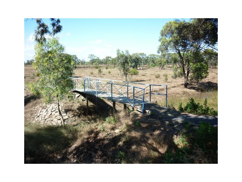 2 Byrne street, Donald VIC 3480