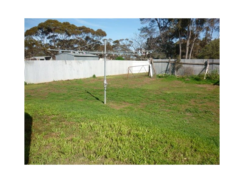 25 Church Street, Woomelang VIC 3485