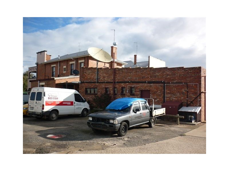 99 Scott Street, Warracknabeal VIC 3393