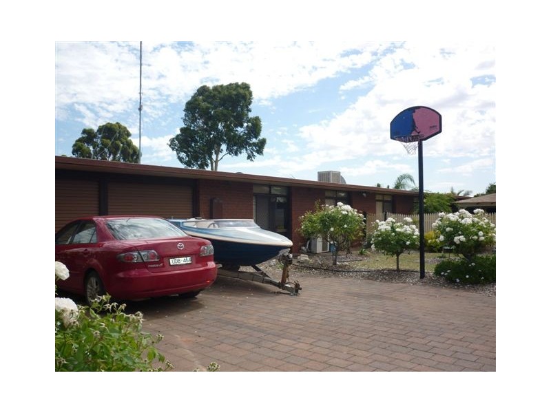 74 Aitken Avenue, Donald VIC 3480