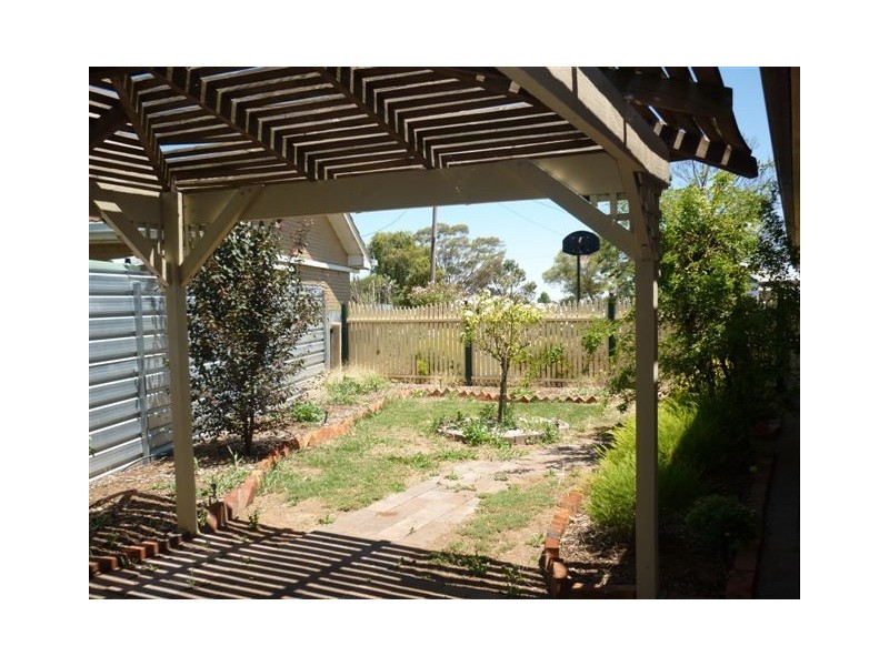 74 Aitken Avenue, Donald VIC 3480