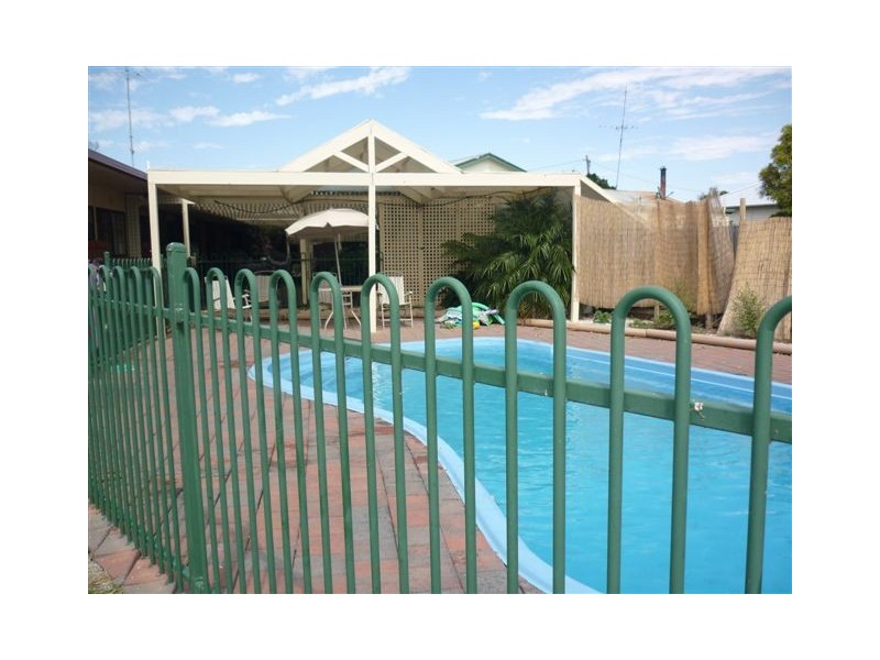 74 Aitken Avenue, Donald VIC 3480