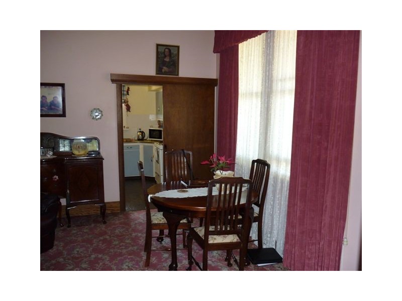 37 Deakin Street, Beulah VIC 3395