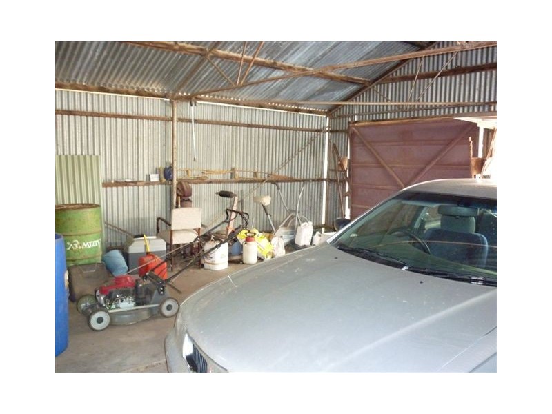 37 Deakin Street, Beulah VIC 3395