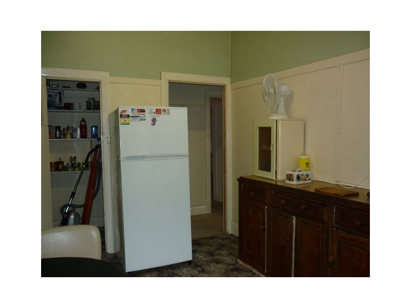 16 Dimboola Road, Warracknabeal VIC 3393