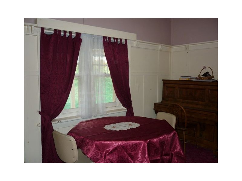 16 Dimboola Road, Warracknabeal VIC 3393