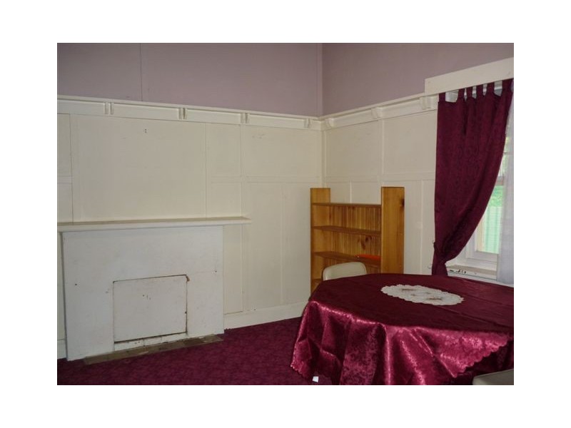 16 Dimboola Road, Warracknabeal VIC 3393