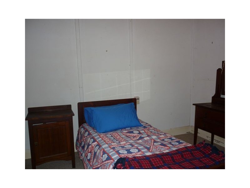 16 Dimboola Road, Warracknabeal VIC 3393