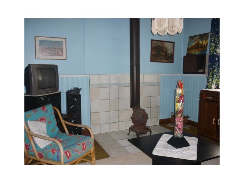 2 Dixon street, Brim VIC 3391