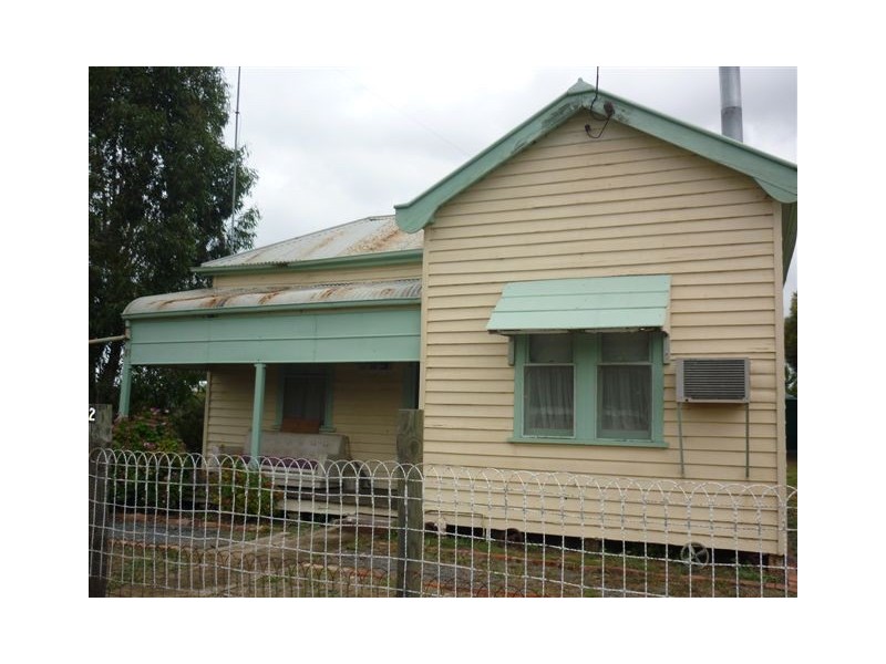 2 Dixon street, Brim VIC 3391
