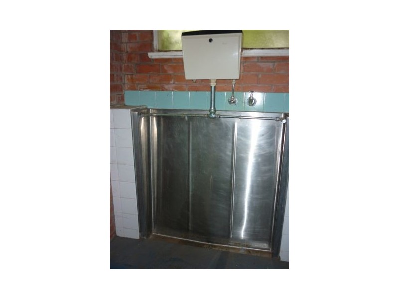 27-29 McCulloch Street, Donald VIC 3480