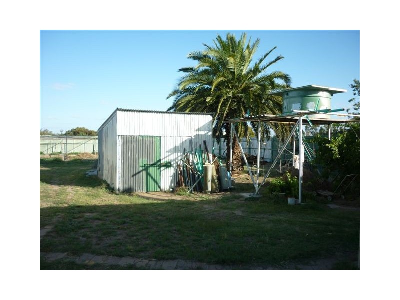 18 Riverside Street, Jeparit VIC 3423