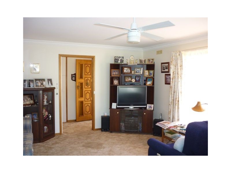 26 Beggs Street, Warracknabeal VIC 3393