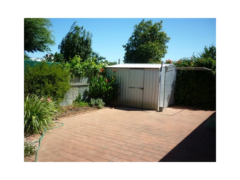 26 Beggs Street, Warracknabeal VIC 3393