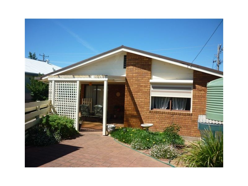 26 Beggs Street, Warracknabeal VIC 3393