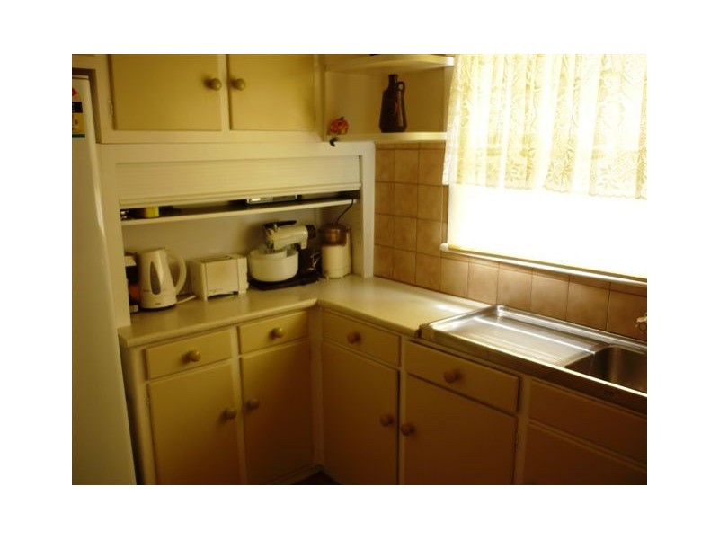 39 Jamouneau street, Warracknabeal VIC 3393