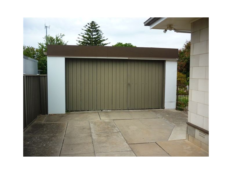 39 Jamouneau street, Warracknabeal VIC 3393