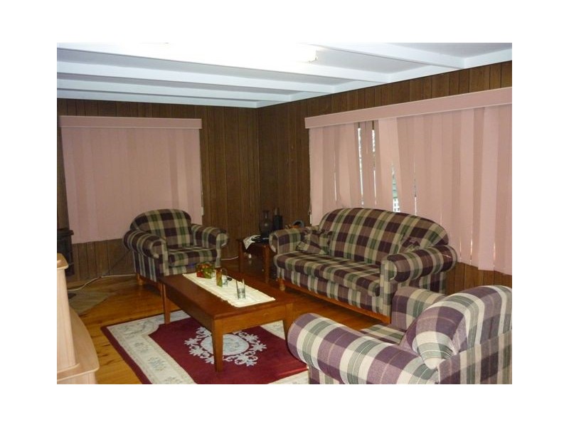 8 Craig Avenue, Warracknabeal VIC 3393