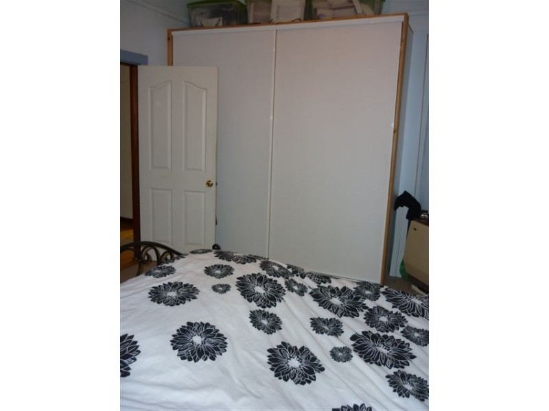 8 Craig Avenue, Warracknabeal VIC 3393