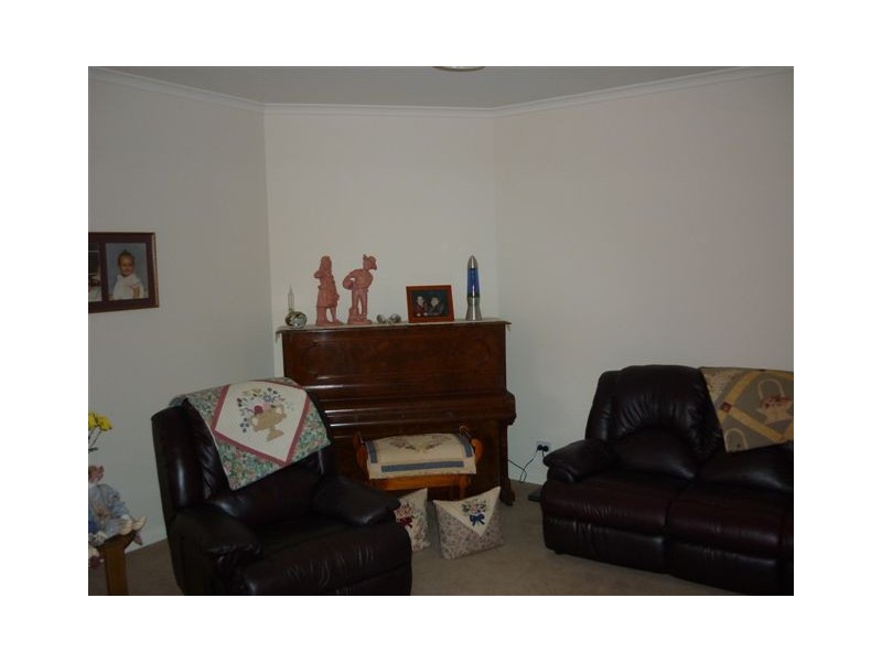 21 Hewitt Street, Warracknabeal VIC 3393