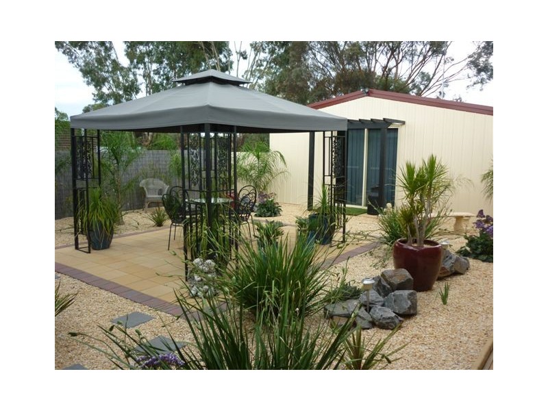 21 Hewitt Street, Warracknabeal VIC 3393