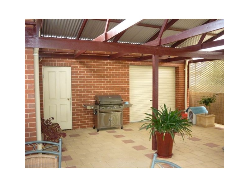 21 Hewitt Street, Warracknabeal VIC 3393