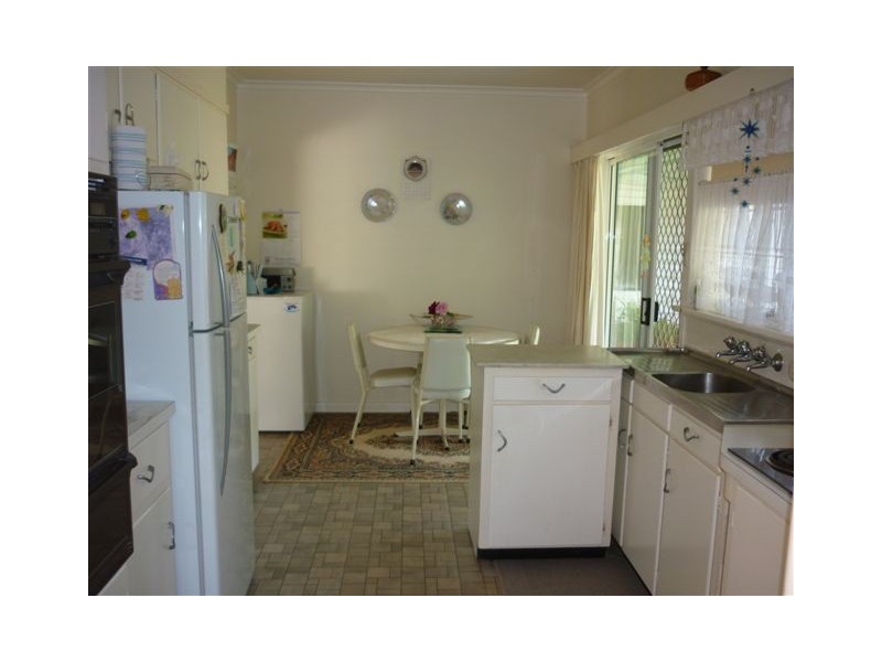 43 Gardiner Street, Warracknabeal VIC 3393